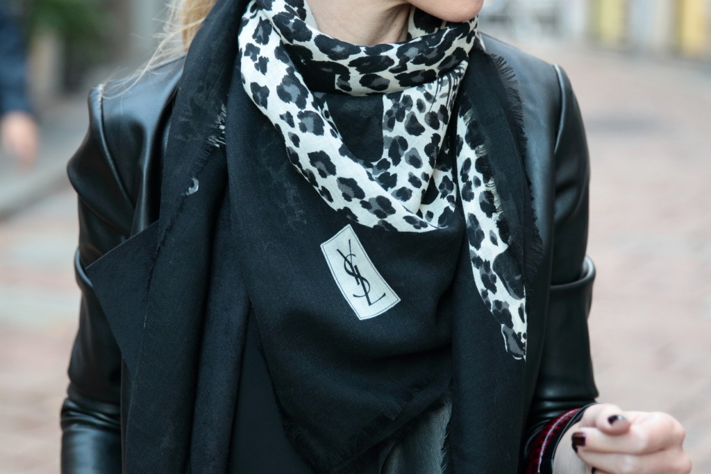 Milan Street Style: Leather jacket, Leopard scarf \u0026amp; Distressed denim }  