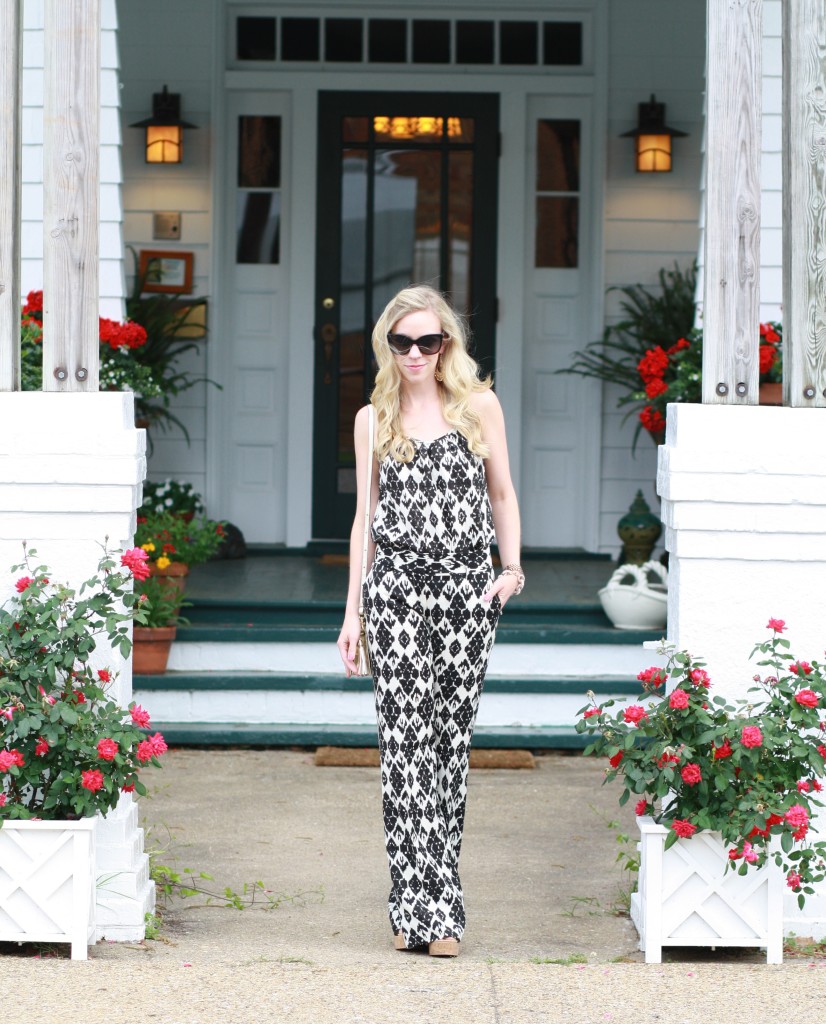 matching ikat print top and linen pants, black Chanel  sunglasses, black and white outfit