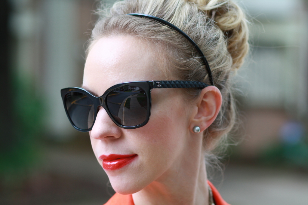 black cateye Chanel sunglasses, red lips, Bare Minerals Moxie lipstick Live it Up