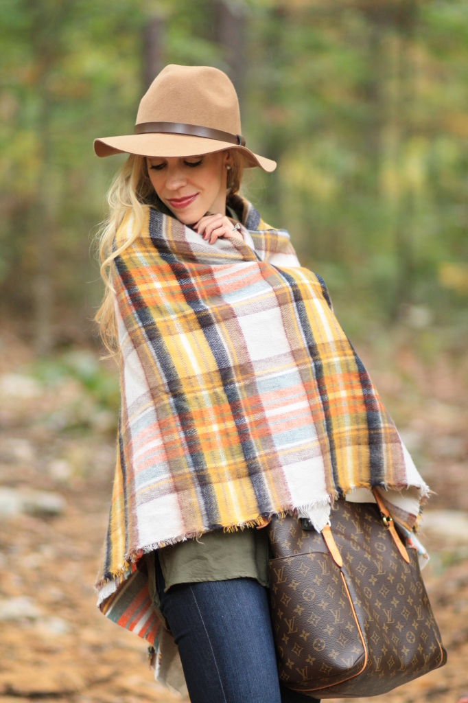 Zara plaid blanket scarf, how to wear a blanket scarf, H&M camel wool panama hat, Louis Vuitton totally mm tote