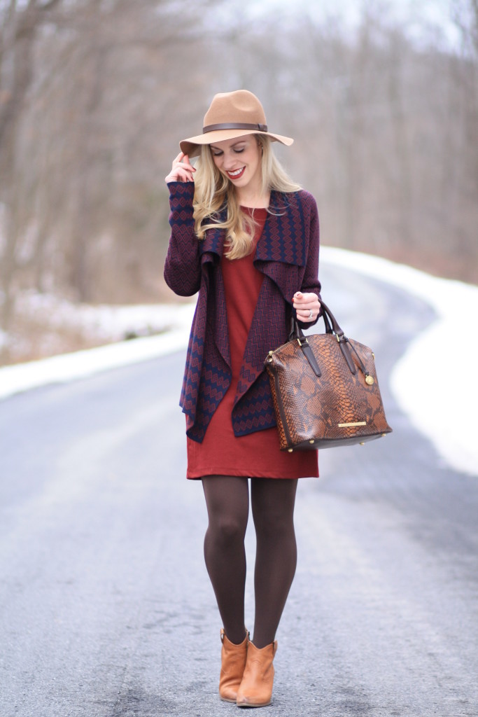 outfits with burgundy ankle boots