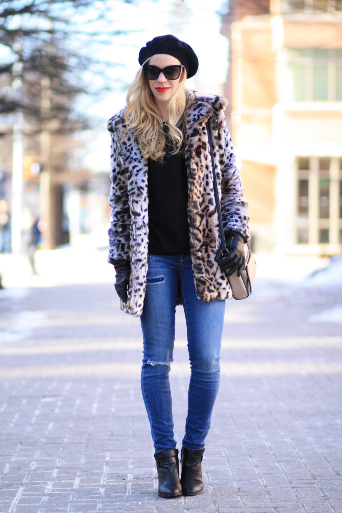 black cashmere beret hat, piperlime leopard print faux fur coat, black oversized sweater, Paige distressed verdugo skinny jeans, fur coat with distressed denim, black leather Dolce Vita 'Haelyn' ankle boots