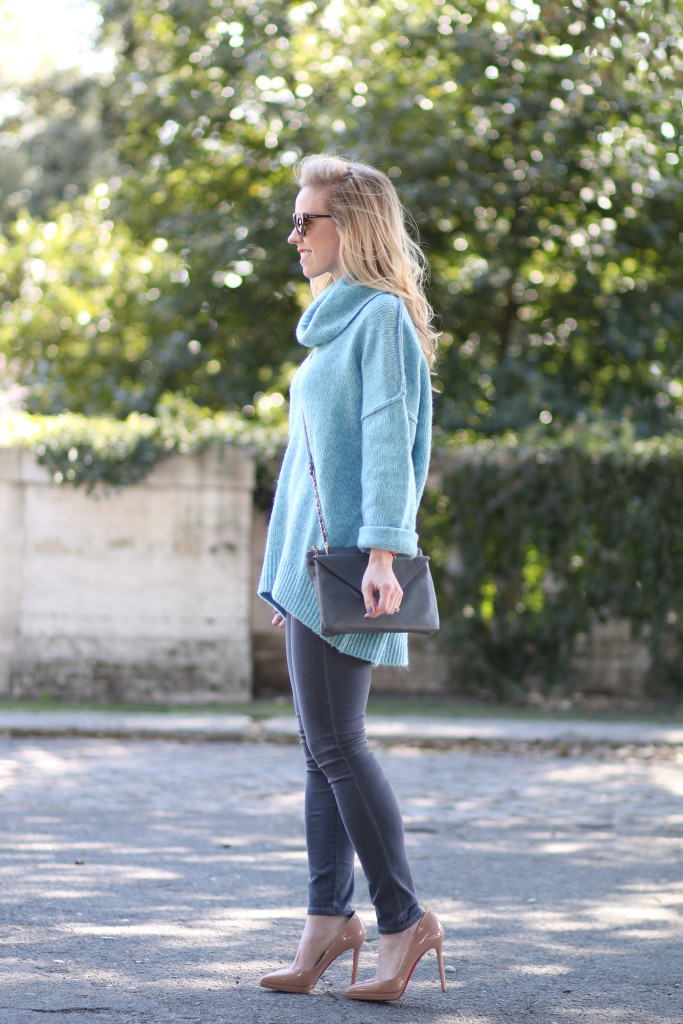 H&M oversized turquoise cowlneck sweater, Elaine Turner gray Bailey crossbody envelope clutch, Adriano Goldschmied gray denim, Christian Louboutin nude patent leather pigalle plato platform pump, turquoise and gray outfit