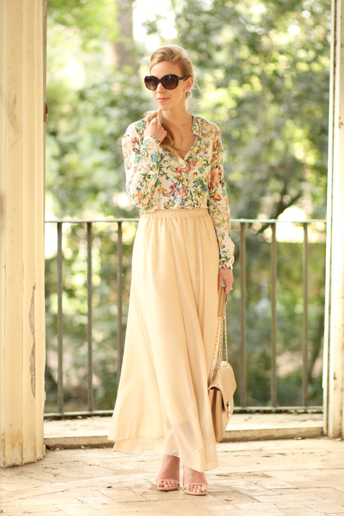 Zara floral print blouse with maxi skirt, Chic Wish nude pleated maxi skirt, Stuart Weitzman Nudist stiletto sandals with maxi skirt, Louis Vuitton st. germain shoulder bag in dune, how to wear maxi skirt with long sleeve blouse