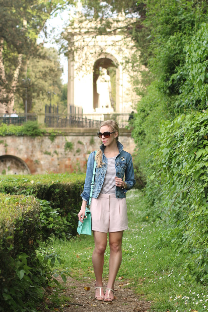 J. Crew cropped denim jacket, striped tee, pink pleated crepe city shorts, Chanel gold brooch pin, Brahmin mint bag, rose gold sandals, pastel outfit, Italian fashion blogger Rome