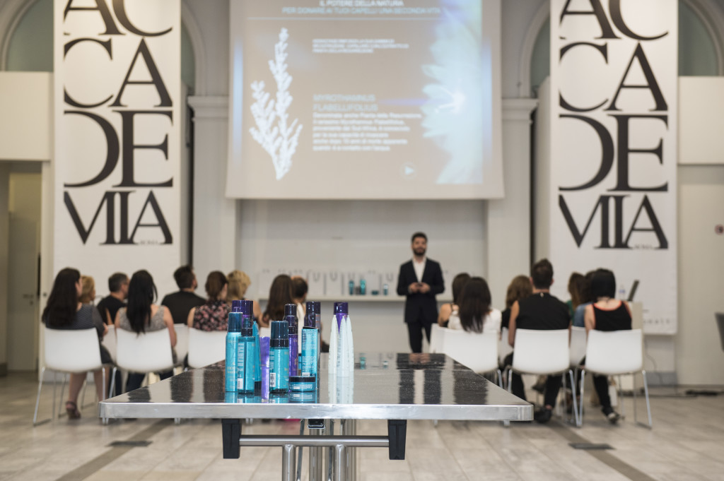 L'Oreal Accademia Roma, blogger event Kerastase Therapiste