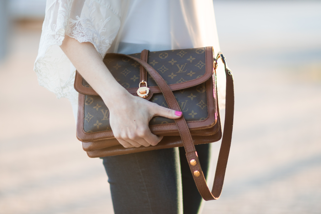 LEATHER Printed Louis Vuitton Passy Monogram