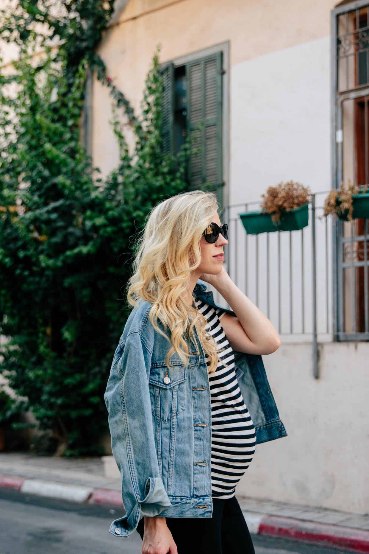 levi's ex boyfriend trucker jacket white