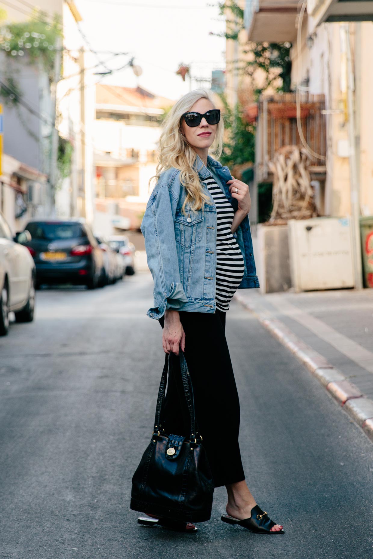 J'Adorable: Striped tee, Faux leather skirt & Leopard clutch