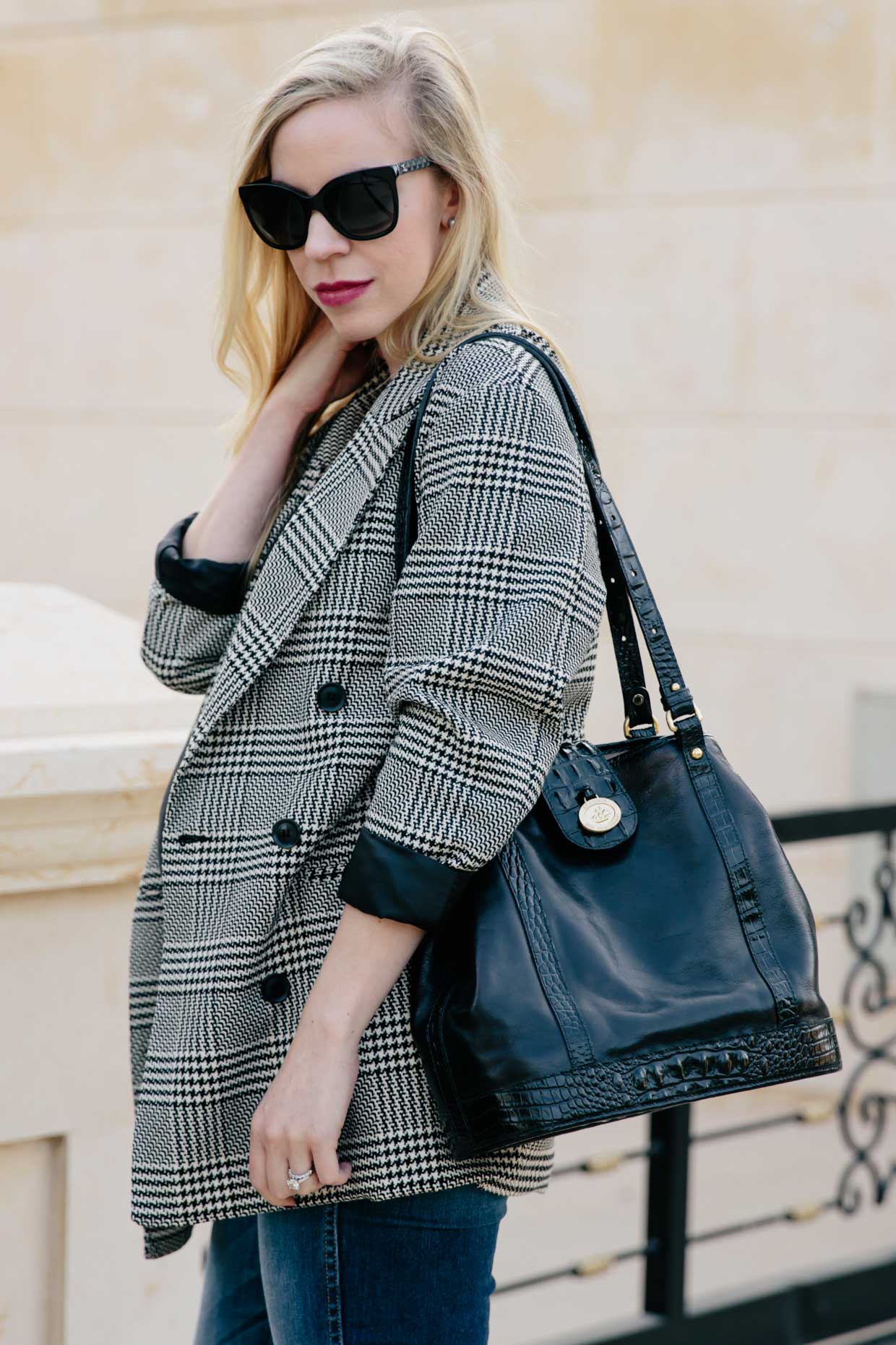 black and white blazer outfit ideas