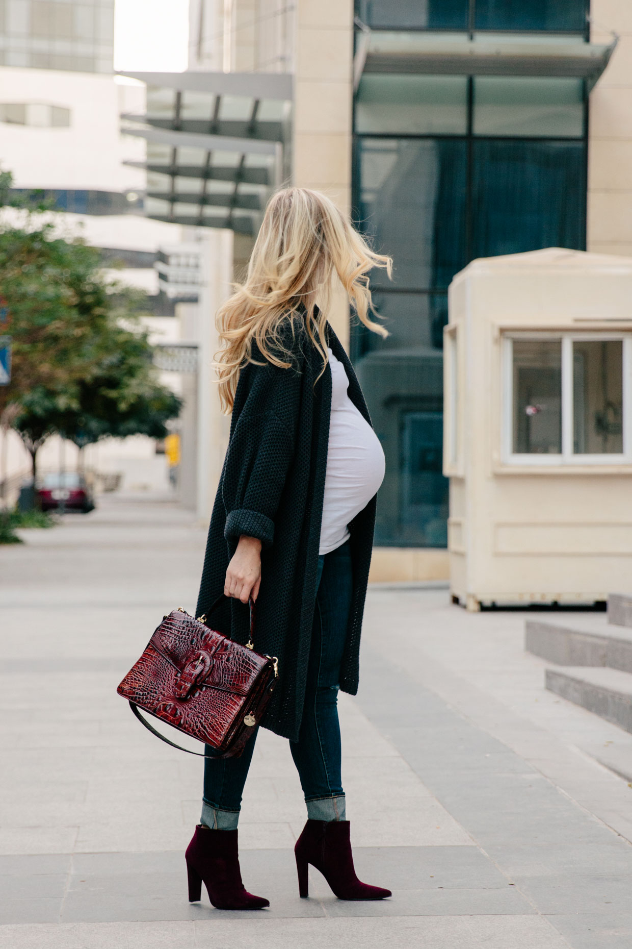 The Easiest Maternity Outfit for Fall - Meagan's Moda