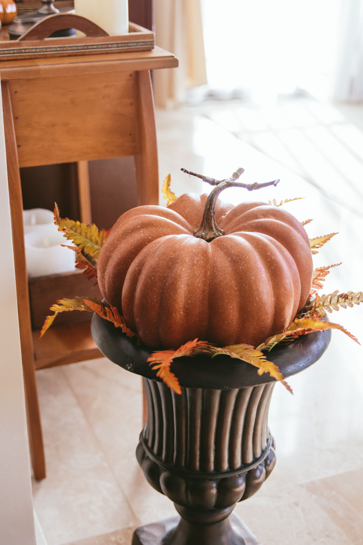 Pottery Barn Faux Pumpkin On Urn How To Use Faux Pumpkins For