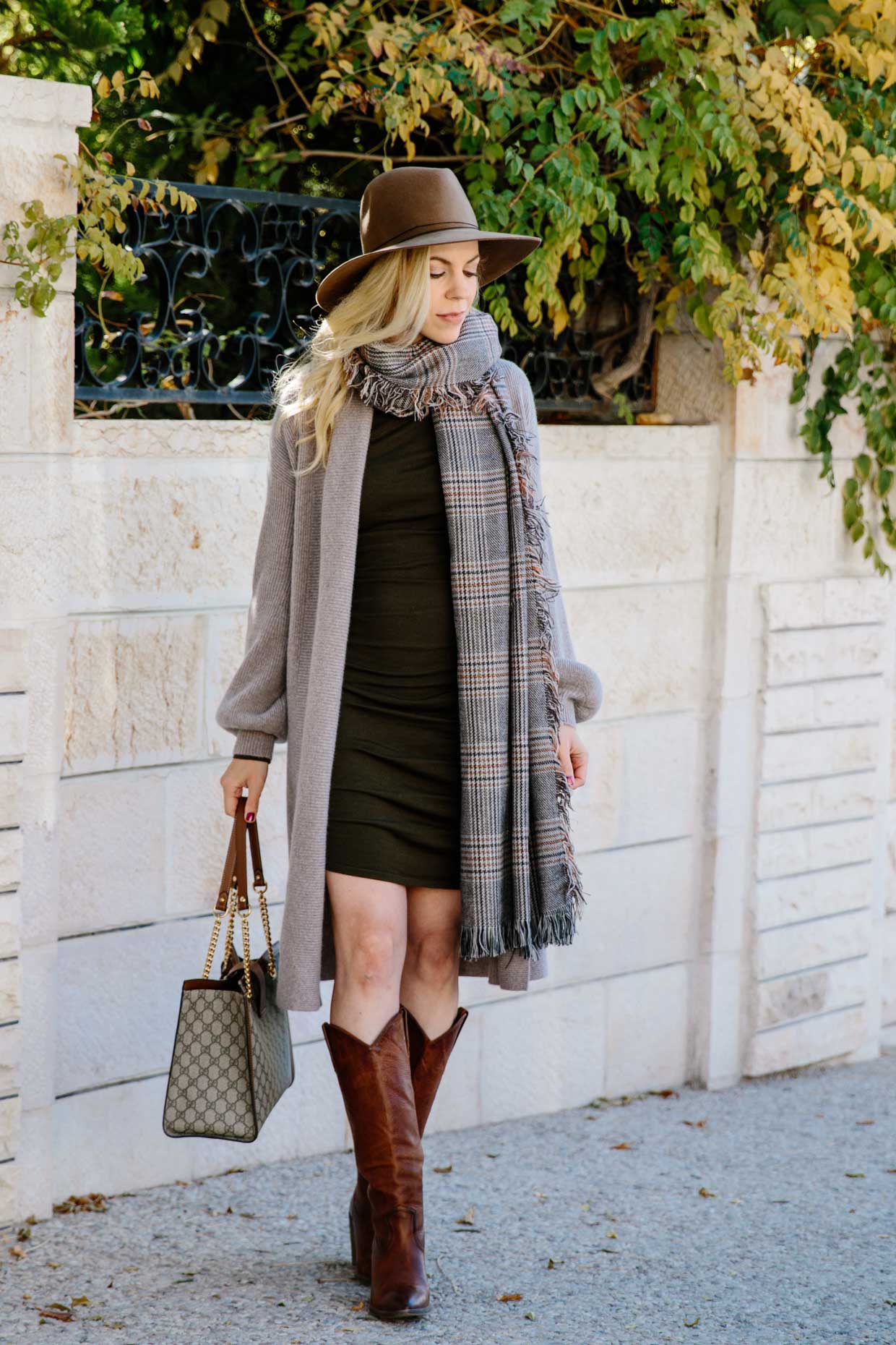 A Chic Outfit Idea for Thanksgiving - Meagan's Moda