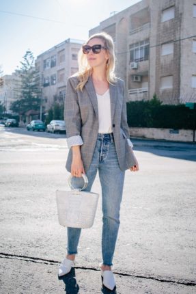 The Blazer I'm Loving Right Now - Meagan's Moda