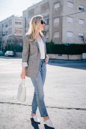 The Blazer I'm Loving Right Now - Meagan's Moda