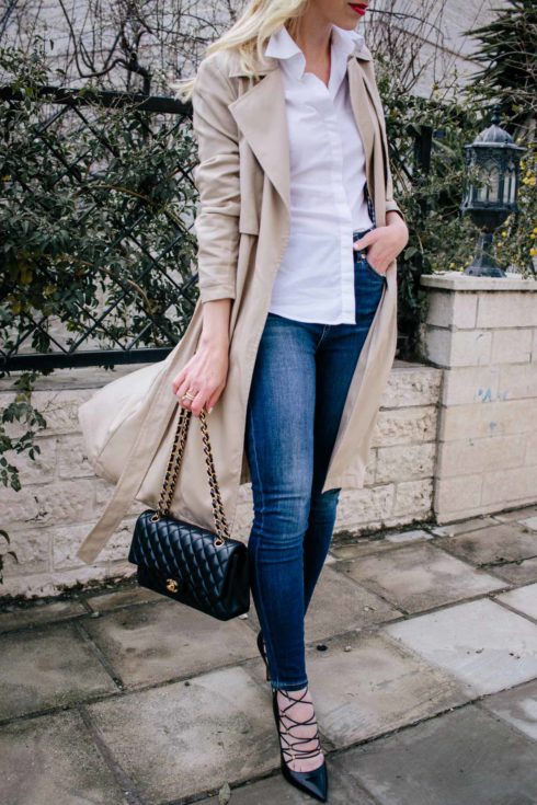 Meagan Brandon Fashion Blogger Of Meagan S Moda Styles A Khaki Trench