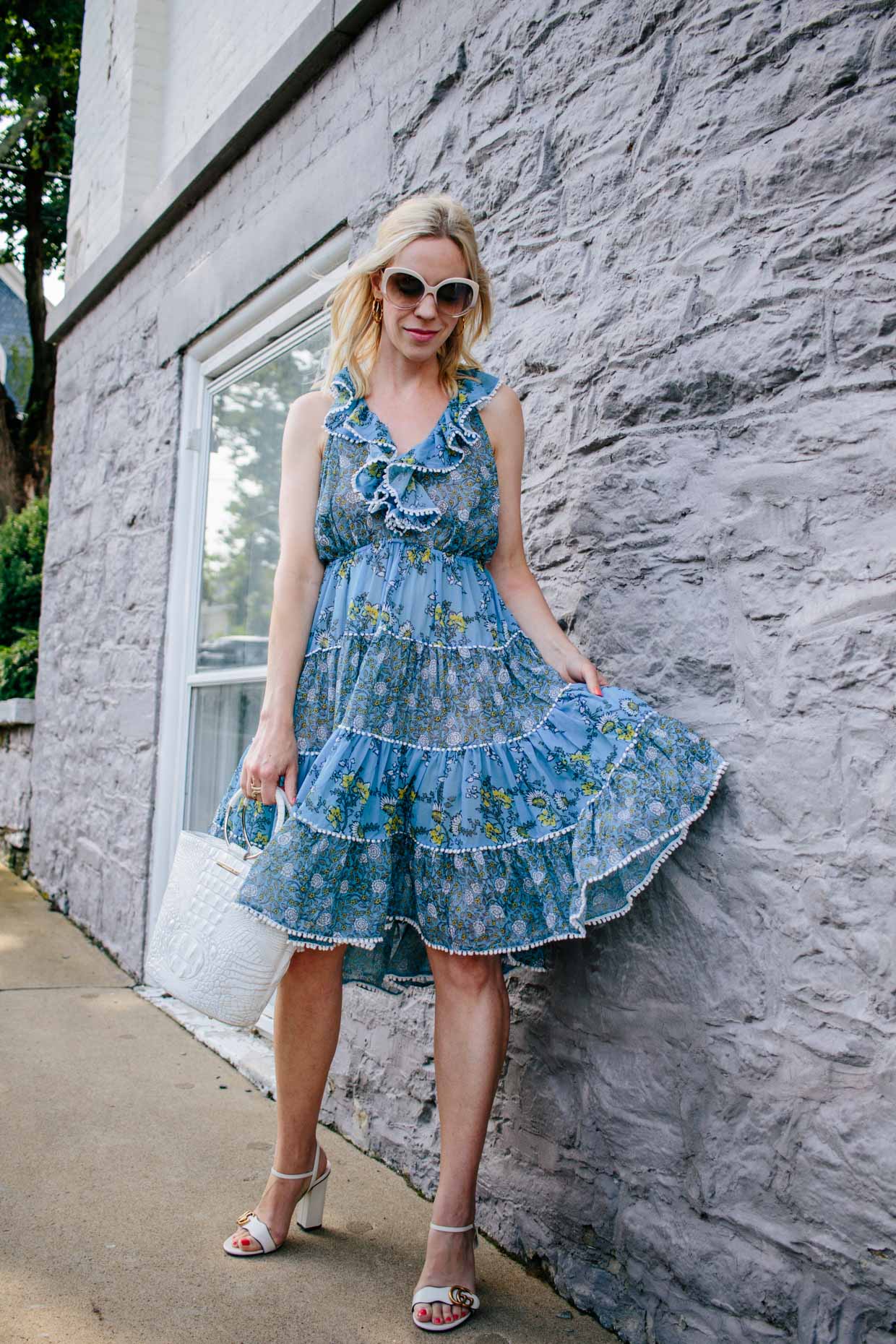 What I'm Wearing With My Summer Tops & Dresses Instead of a Strapless Bra -  Meagan's Moda