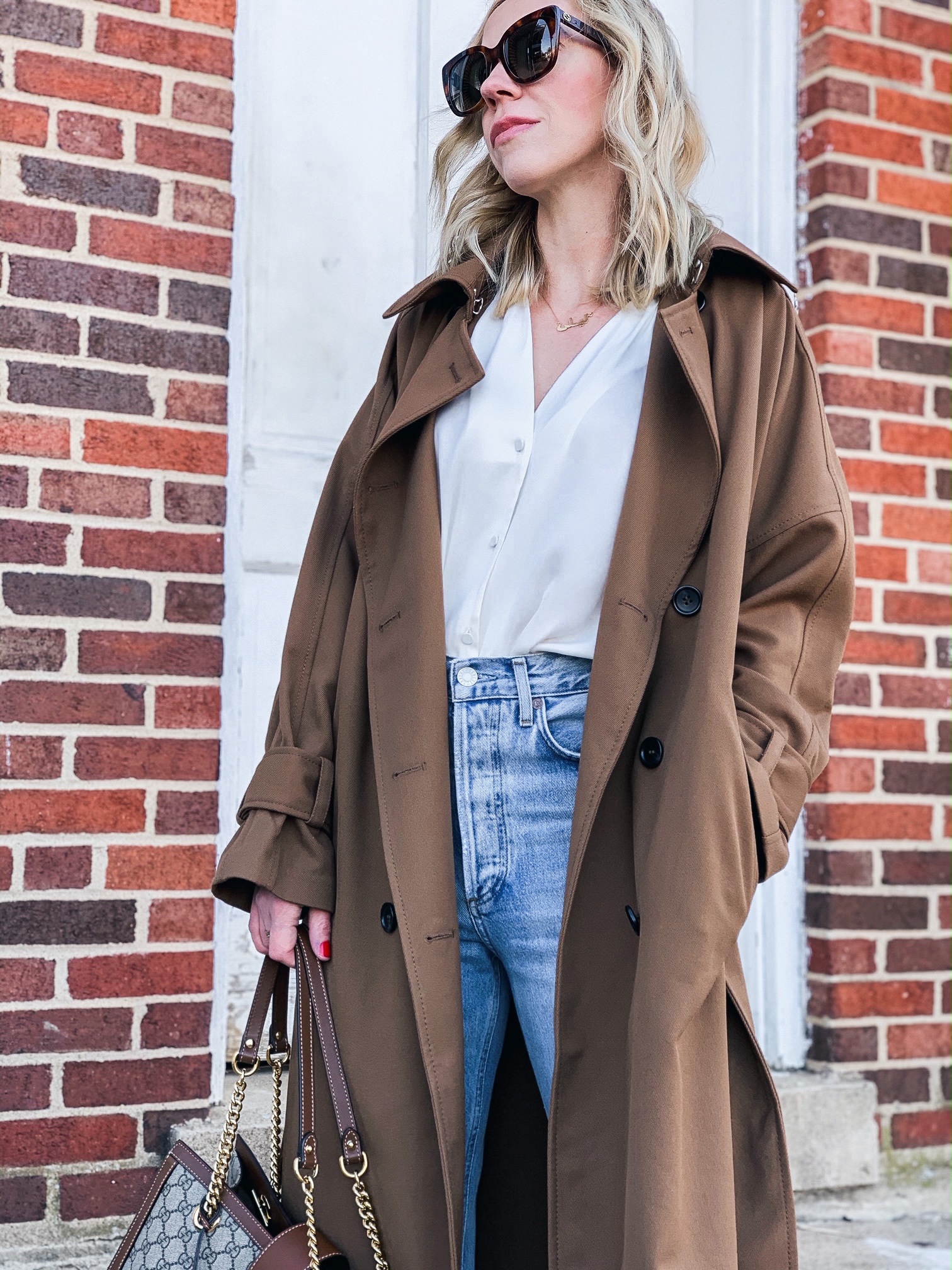 The Trench Coat Color That's Trending This Spring - Meagan's Moda