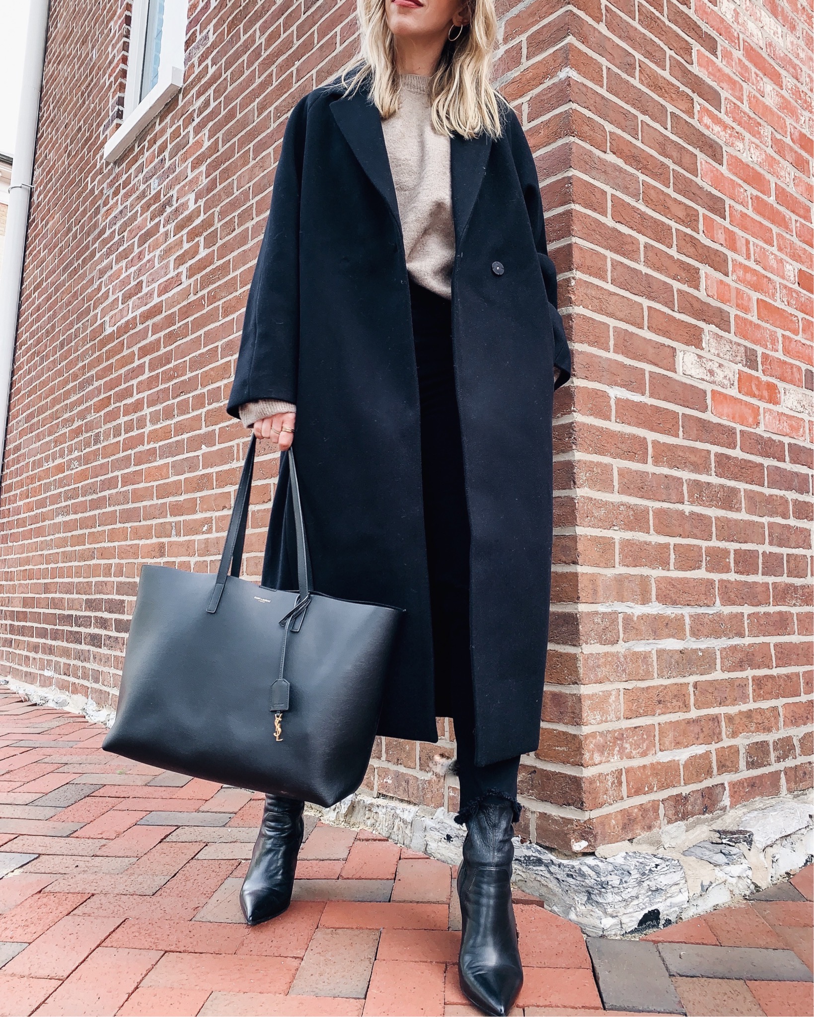 Meagan Brandon fashion blogger of Meagan's Moda wears H&M rust