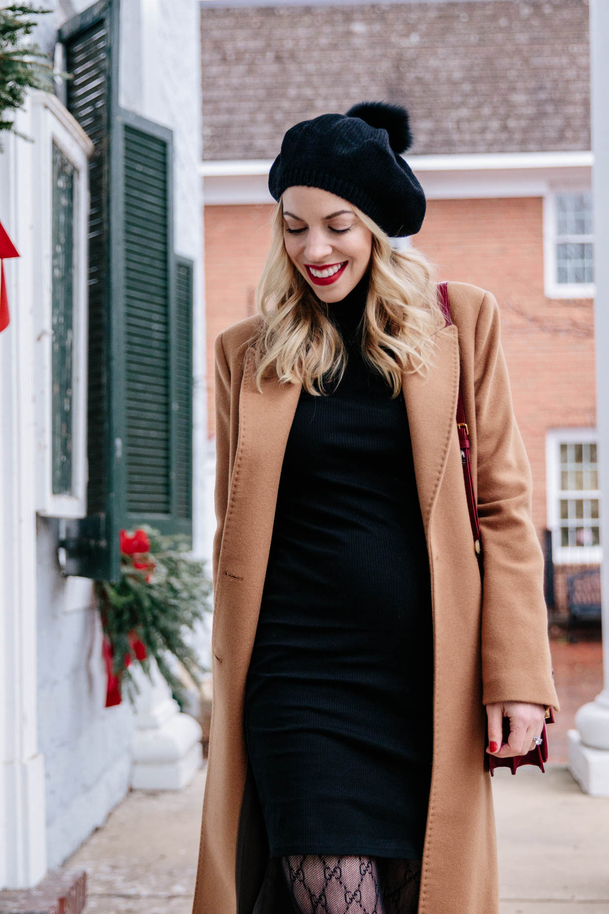 12 Maternity Outfits and Pregnancy Style Tips
