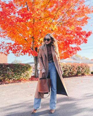 how to dress up a white button down with boyfriend jeans and Christian  Louboutin pumps, Prada Esplanade City tote bag - Meagan's Moda